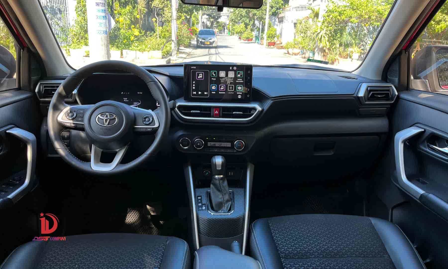 Toyota Raize - Thuê xe 5 chỗ